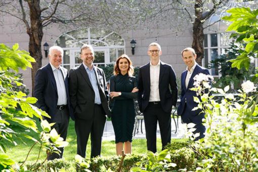 Pictured L-R are Economist & Commentator Chris Johns, Broadcaster & Author James O’Brien; Broadcaster Colette Fitzpatrick and KPMG Ireland Board Leadership Centre Eamon Dillon & Ryan McCarthy